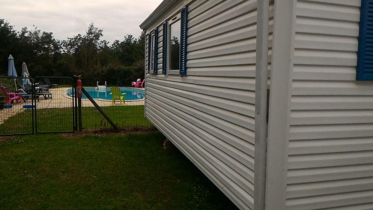 Camping Du Puy Rond Bressuire Exterior foto